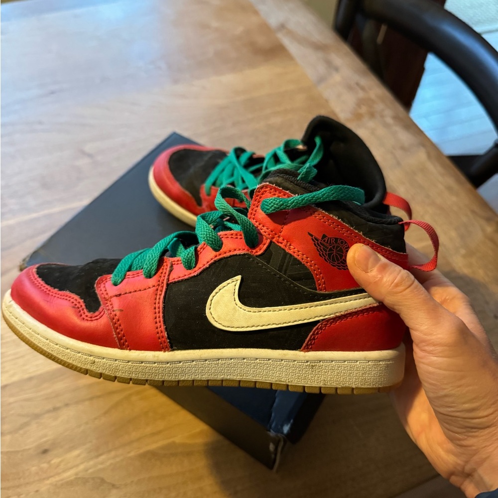 Nike Youth Air Jordan 1